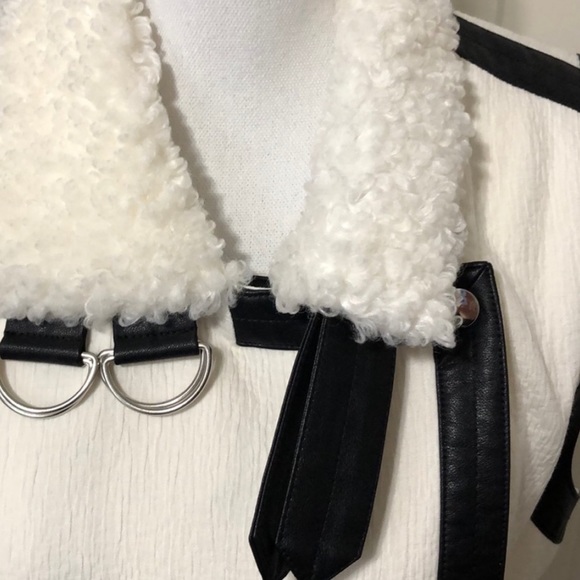 Chicos Black Label Moto vest size medium - Picture 3 of 4